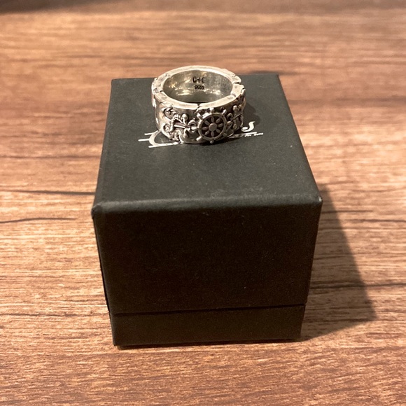 “Safe Harbor” Sterling Silver Ring Size: 7 From Clocks and Colours - Picture 1 of 9